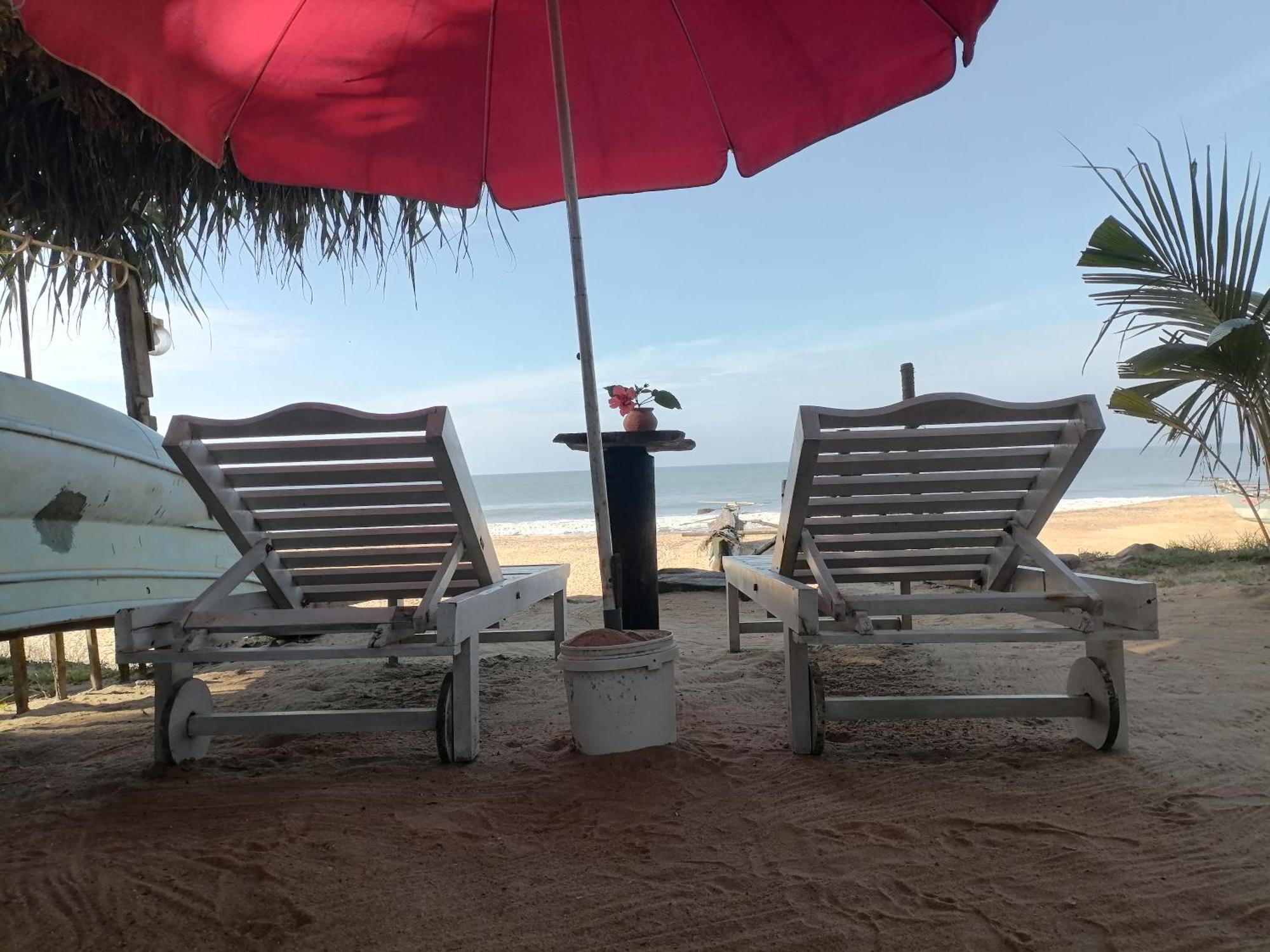 Uma Beach Home Bussa エクステリア 写真